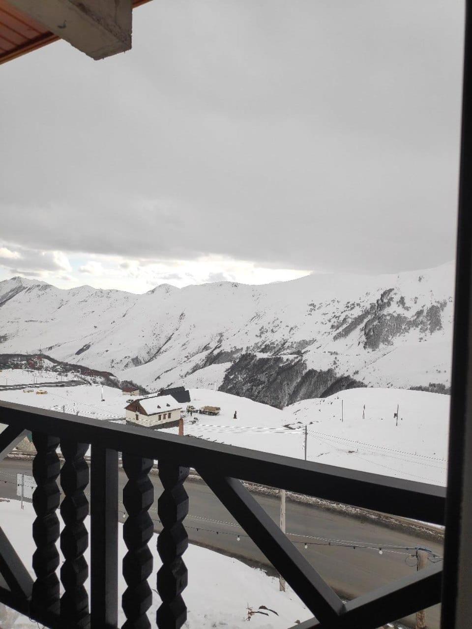 Mountain Dream House Apartment Gudauri Luaran gambar