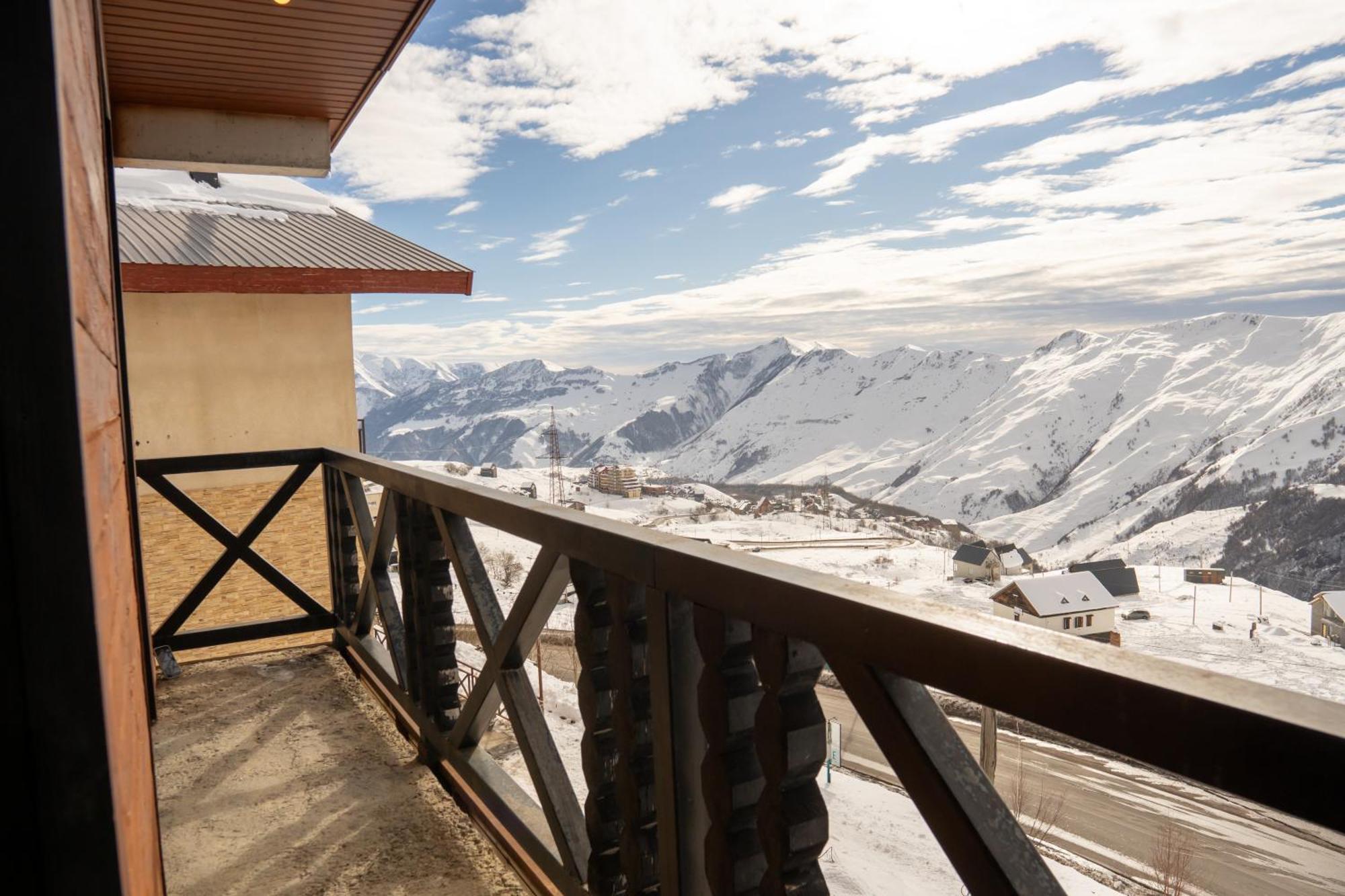 Mountain Dream House Apartment Gudauri Luaran gambar